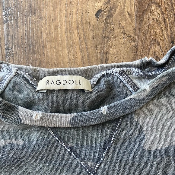Ragdoll Distressed Camo Sweatshirt - Picture 7 of 8